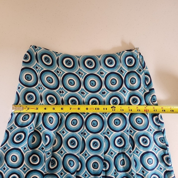 Ann Taylor 100% Silk Skirt A-line Pleated Lined Blues Geo Office Knee Length 0 - Picture 8 of 9